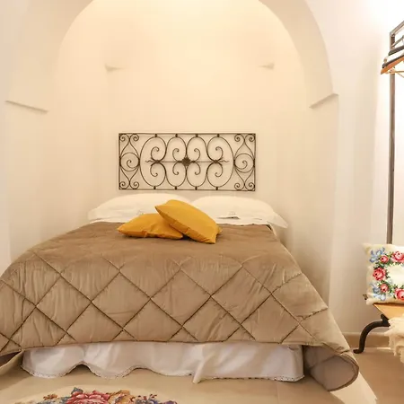 Apartment Country Trullo Rosso With Jacuzzi Alberobello Locorotondo