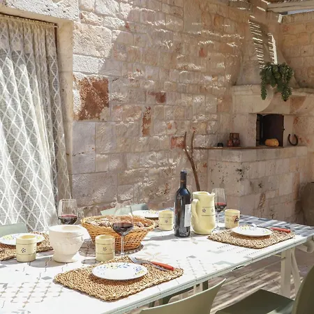 Country Trullo Rosso With Jacuzzi Alberobello Apartment
